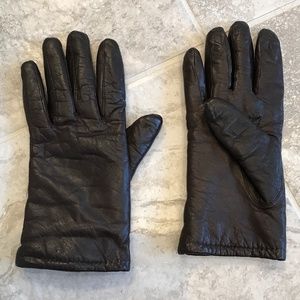 Isotoner Wonderfit Dark Brown Leather Gloves